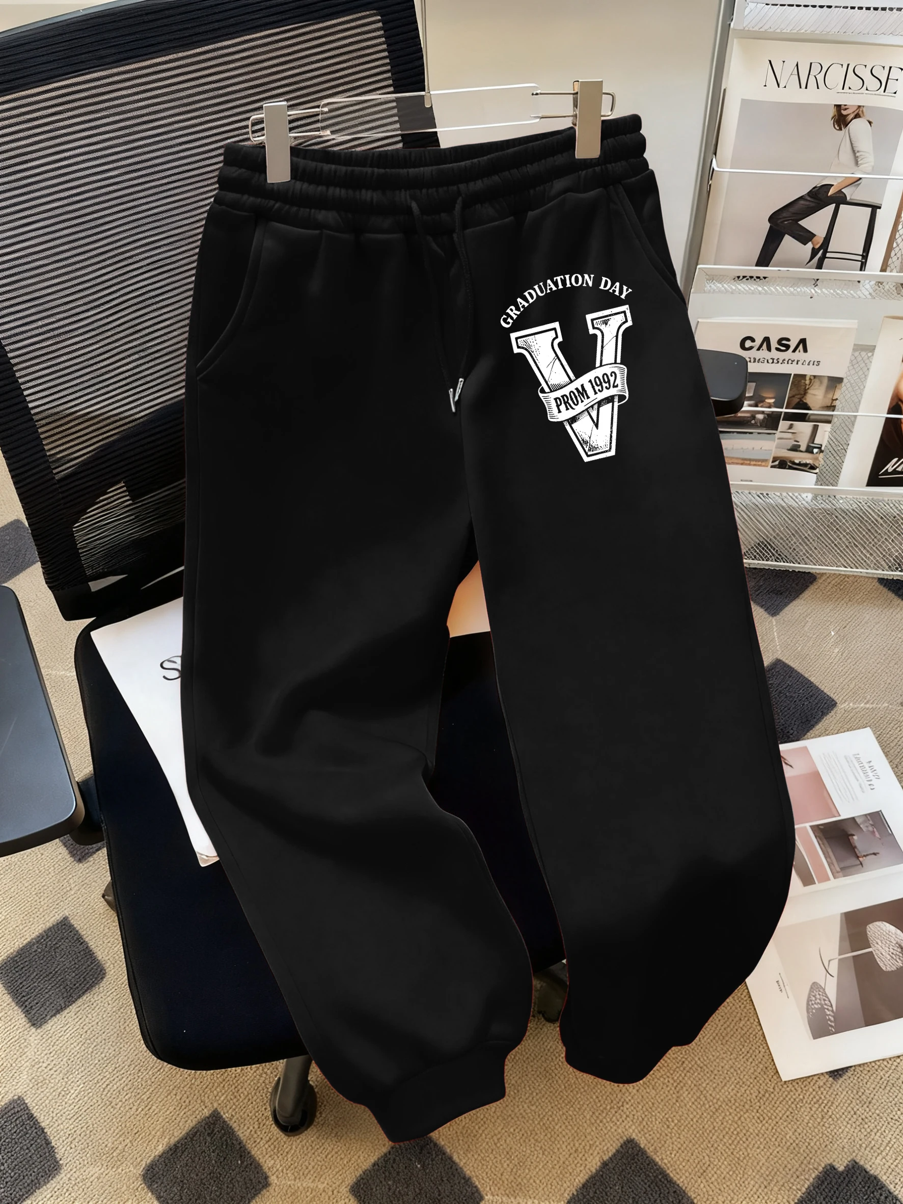 卒業式の日レター V クリエイティブプリント女性用ジョギングカジュアルパンツ多用途ポケットパンツファッションストリートスウェットパンツユニセックス