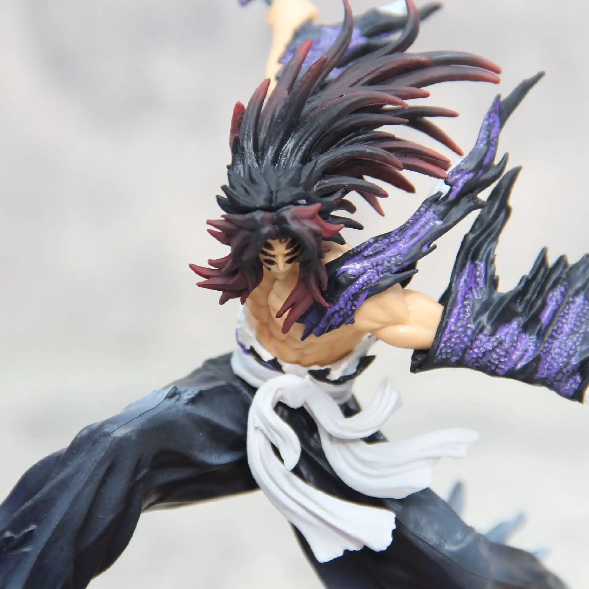 Demon Slayer Anime Figuren Tsugikuni Yoriichi Action Figure Met Licht 23Cm Pvc Standbeeld Beeldje Model Pop Speelgoed Kerstcadeaus