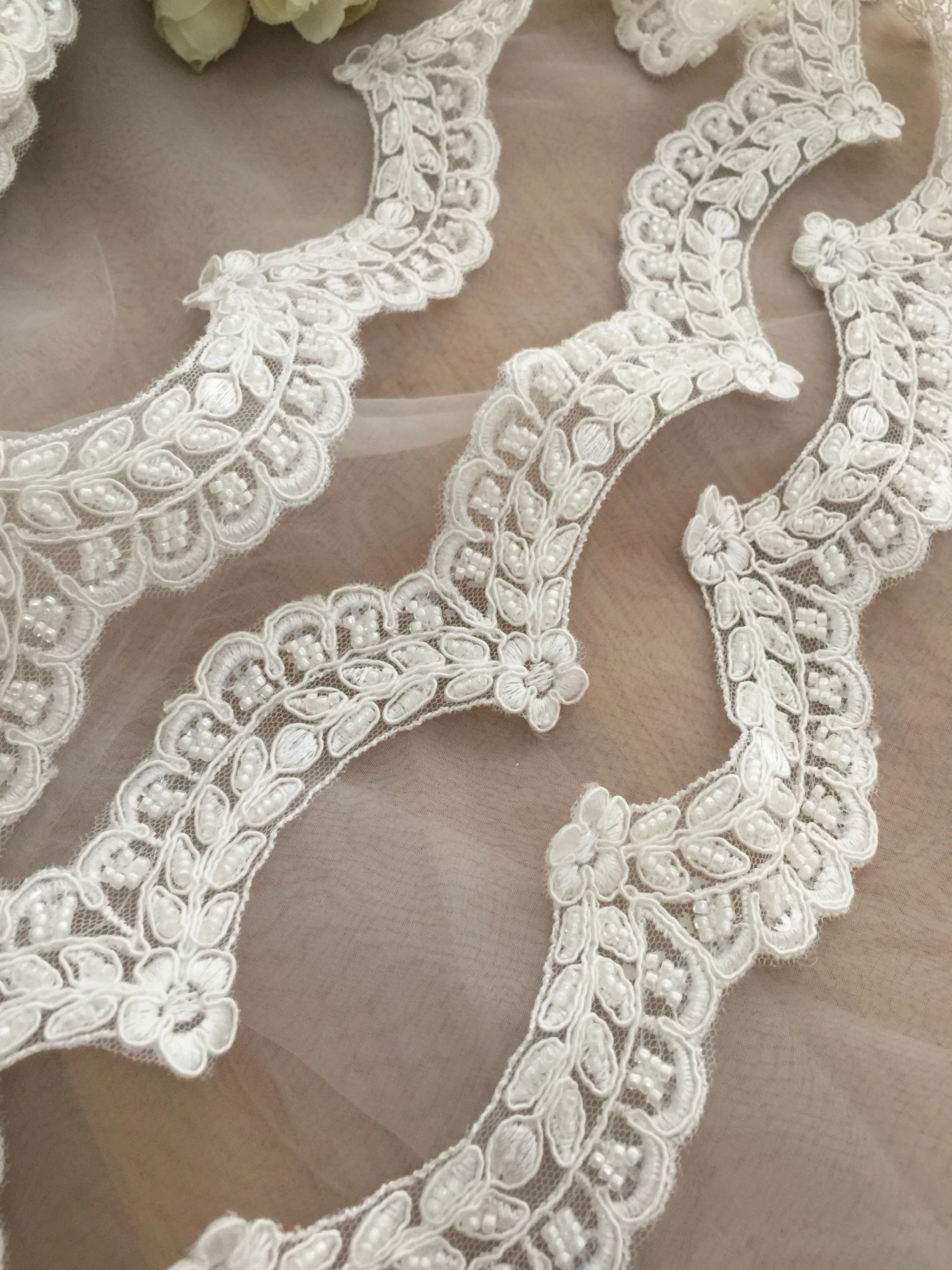 Lace Trim Elegant  Beaded Car Bone Lace Wedding Dress Fabric Veil Heavy Industry