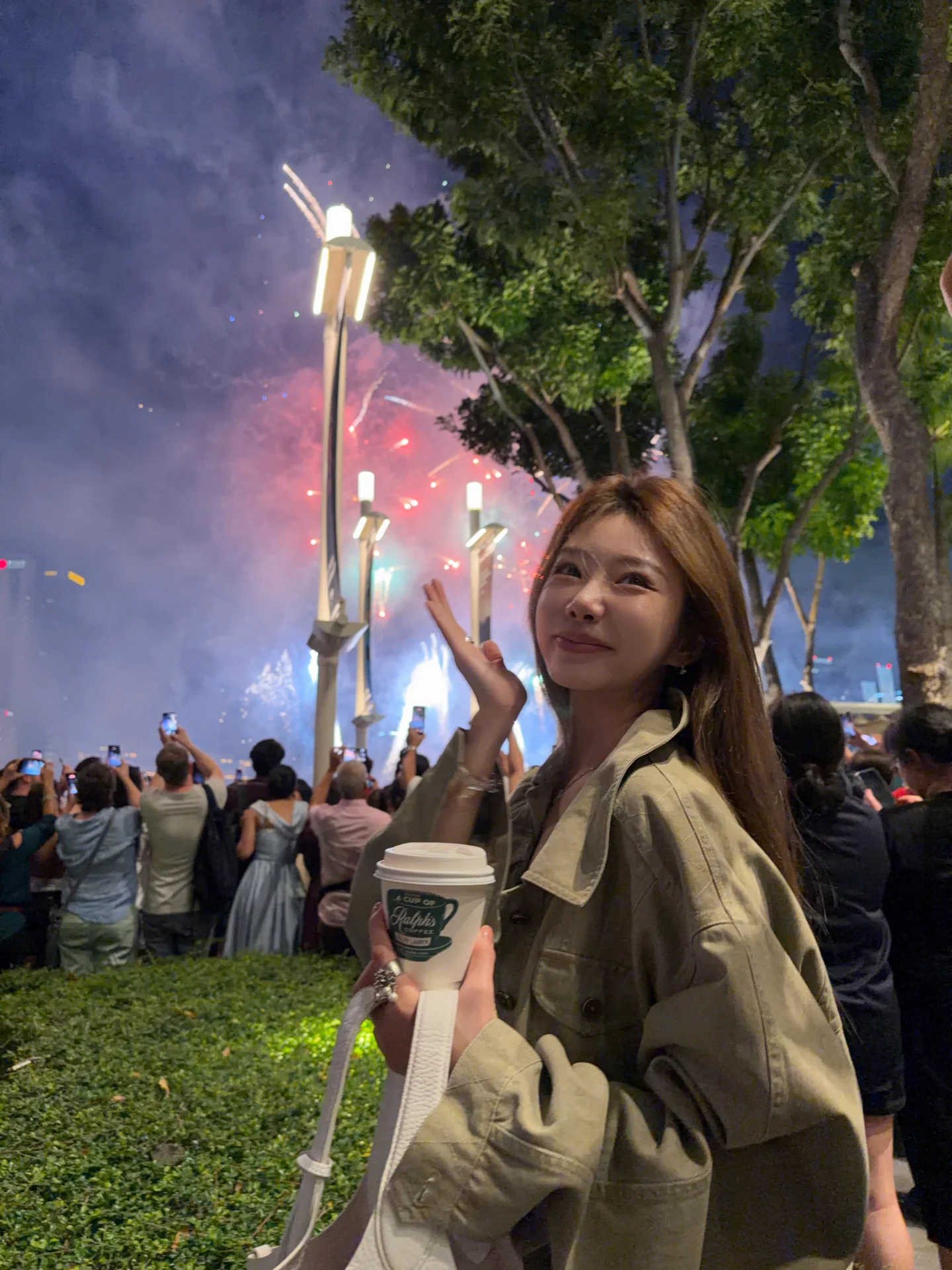 

Куртка Tannin Red Rabbit 0323new из чистого хлопка, укороченная, в рабочем стиле, цвета хаки, с отложным воротником, до плеч, женская верхняя одежда