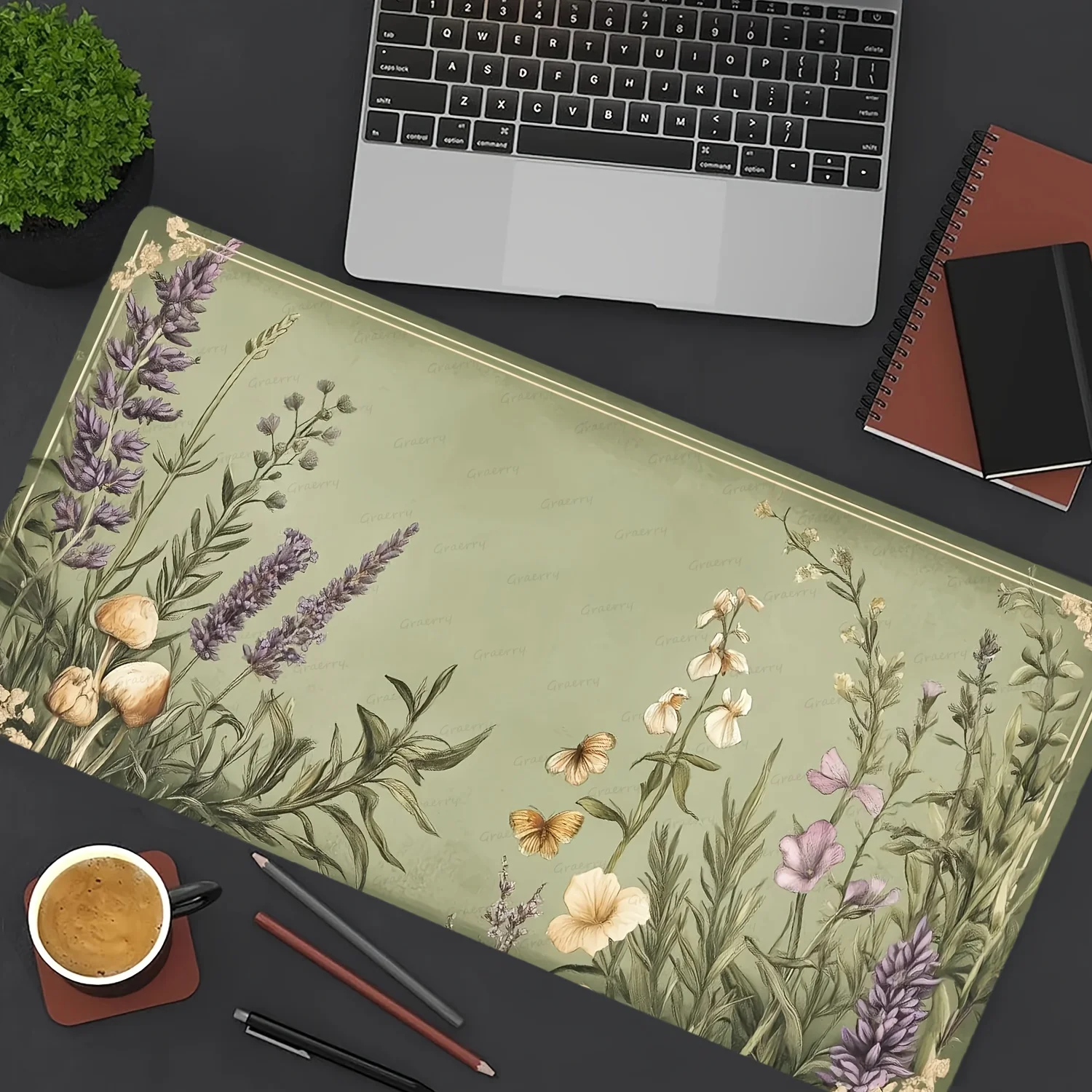 

The retro green plant and flower large game mouse pad with anti-slip rubber seam is suitable for office and home use