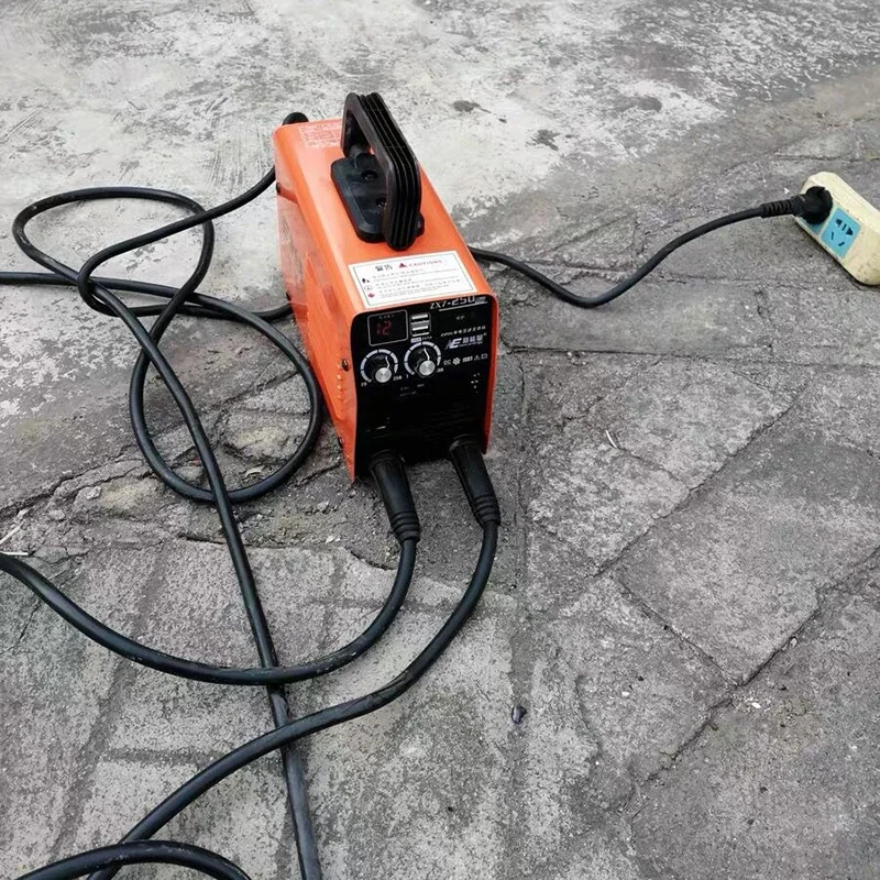 

250 Electric Welding Machine Household 220v Dual-use Automatic Dual-voltage Portable Small Copper Welding Machine
