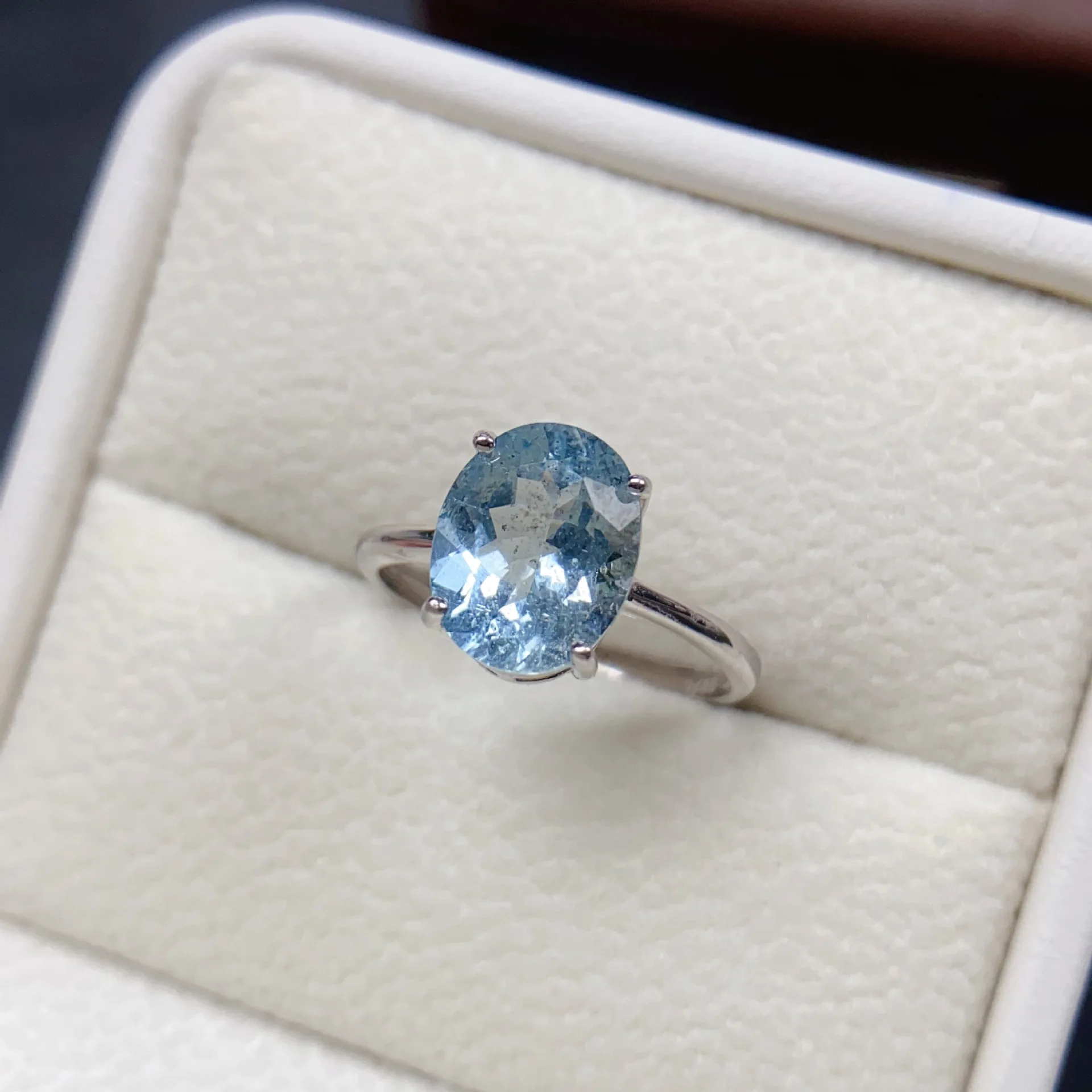 Anillo Solitario de Aguamarina Natural, 8*10mm, Ovalado, Plata S925, Cuatro Puntas, Minimalista, para Mujer, Gema Azul Claro, Joyería para el Dedo