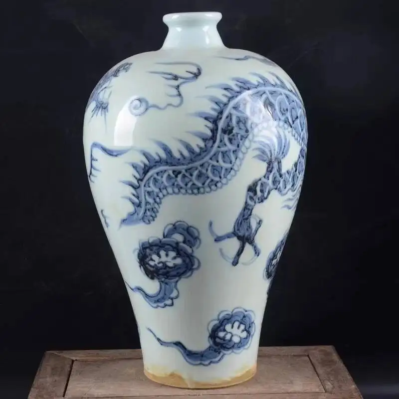 Chinese Yuan Blue And White Porcelain Vase With Dragon Pattern 10.5Inch