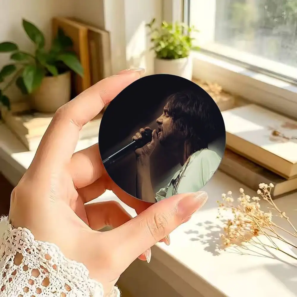 Band Singer T-Tame I-Impala 25mm 32mm 44mm 58mm 75mm Brooches Badges Pins for Accessories Gift