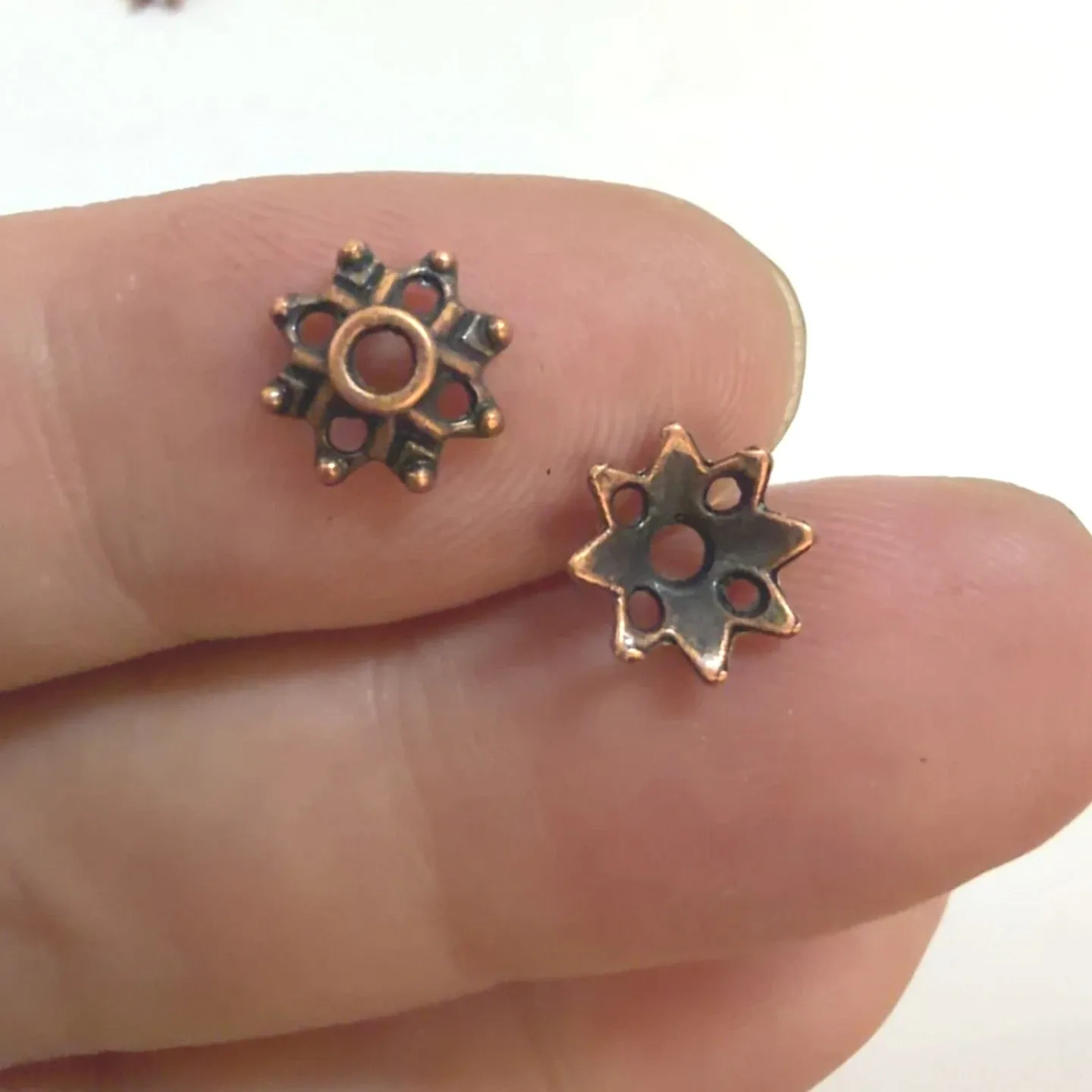 100pcs 8.5mm Dull Copper Tone Flower Beads CAPS H1944 Beads for Jewelry Making
