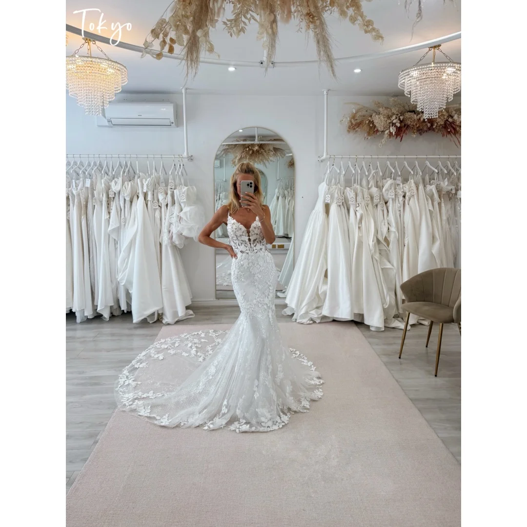 Tokyo Customized Halter Neck Sheath Prom Dress All‑Over Beading vestidos de noche Deep V Back Beaded Fabric Evening Dresses 2026