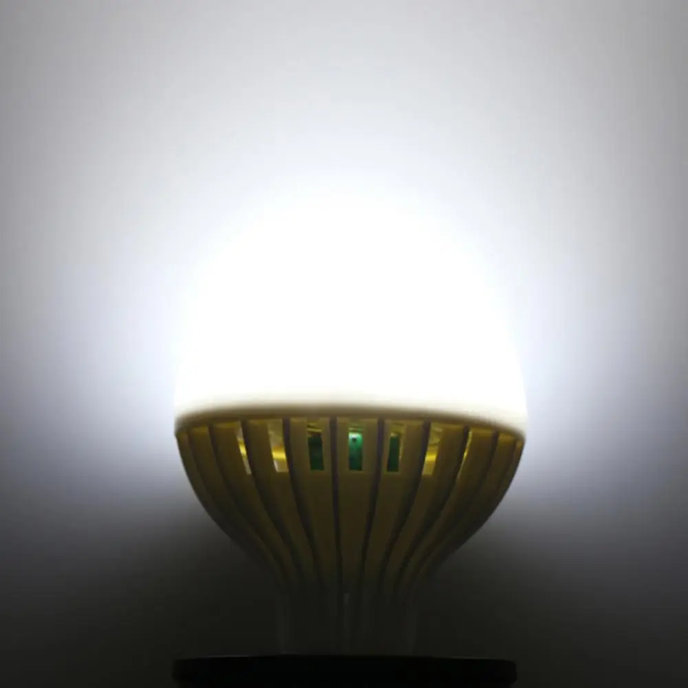 E27 Lamp 3W/5W/7W/9W E27 AC 85-265V Wide Voltage Smart LED Sound Light Sensor Lamp Bulb