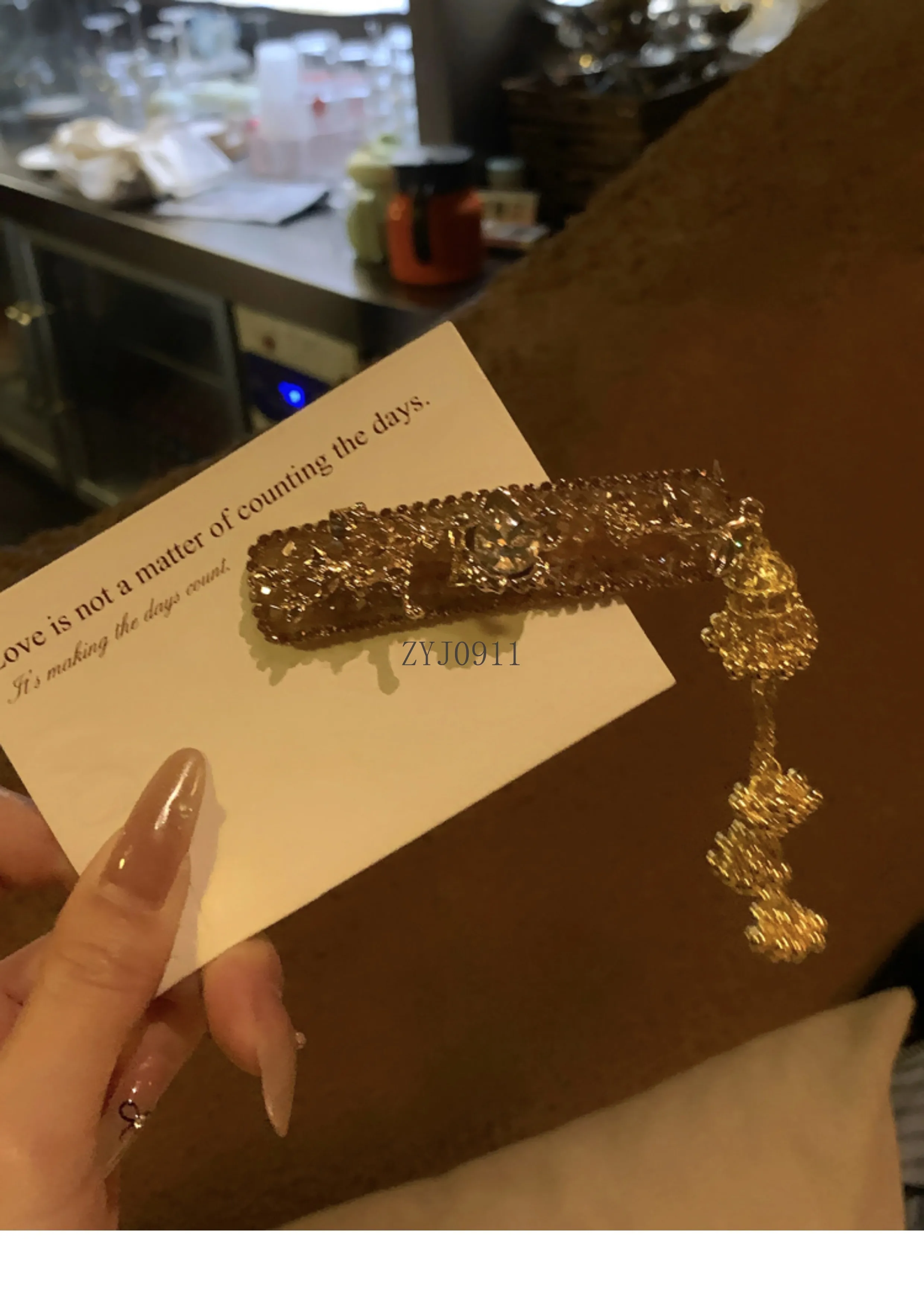 Temperamen mewah ringan, industri berat, gaya istana retro, jepit rambut berpohon, aksesori rambut Cina baru yang dipersonalisasi