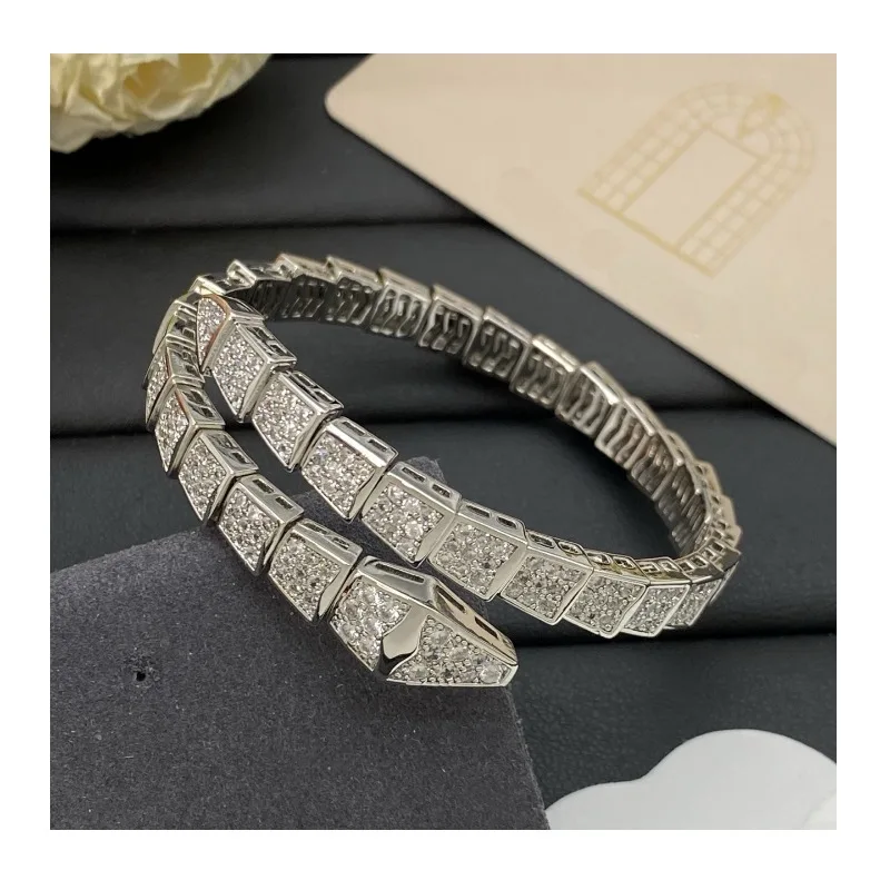 

Браслет Home Diamond Trend: Модный, универсальный, легкий люкс, нишевый дизайн, для женщин