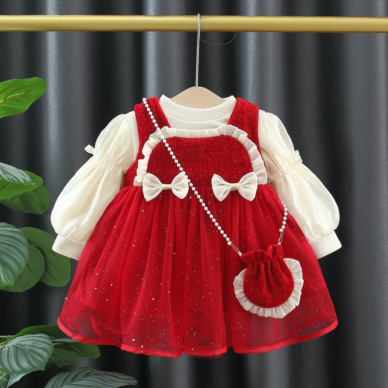 Girl Suit New Autumn Winter Fashion Style Sets Baby Fleece Thick Solid Bottoming Shirt Princess Skirt Red Dress Two Piece Suit