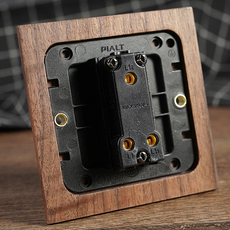 مقبس مفتاح مصباح الجدار الأوروبي القديم، لوحة مفاتيح تبديل نحاسية من الخشب الصلب، مقبس طاقة جداري USB، مفتاح خافت للإضاءة LED