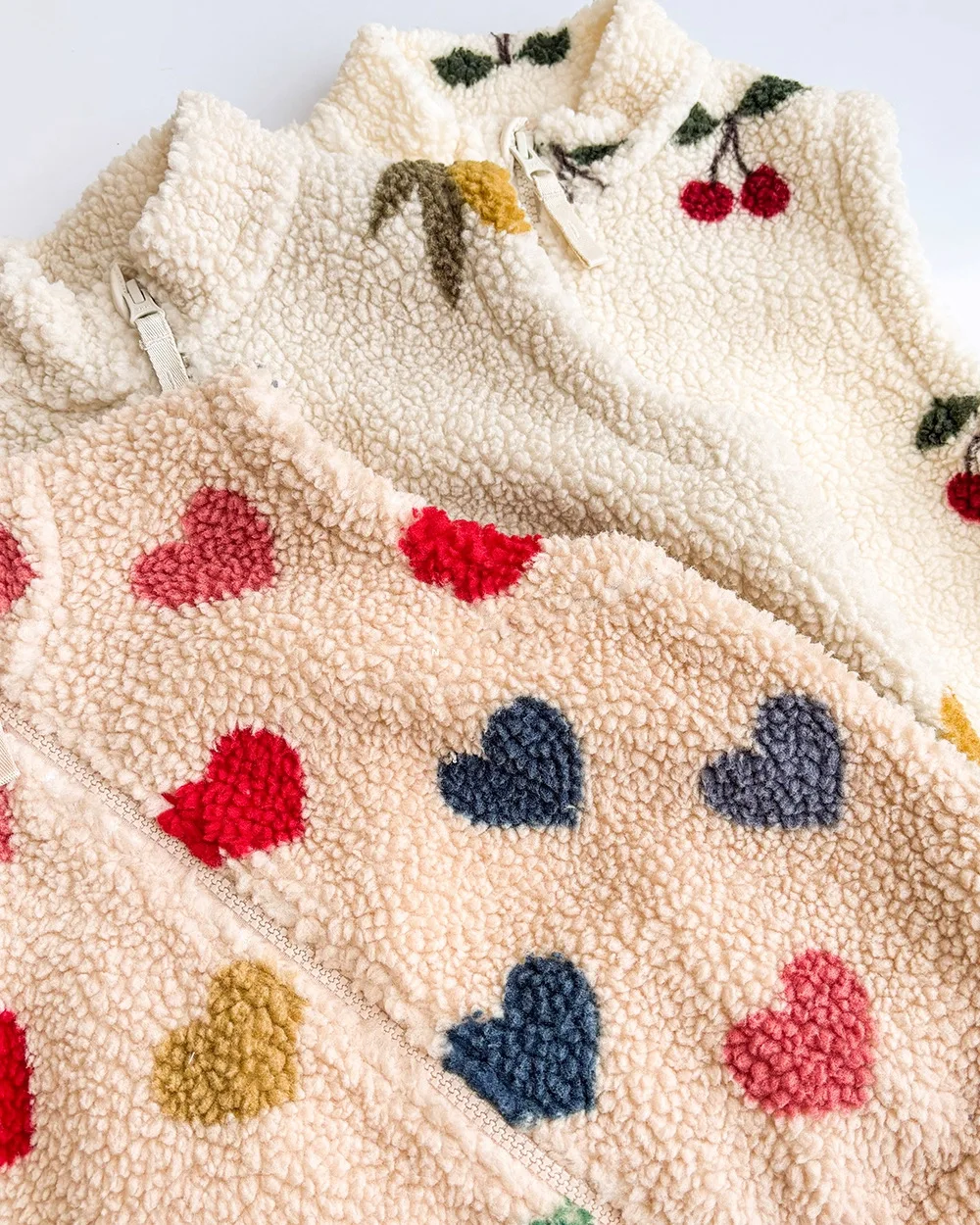 سترة دافئة للأطفال للخريف والشتاء للأولاد والبنات بسحاب مطبوع وسترة أطفال ملابس خارجية سترة للأطفال الصغار