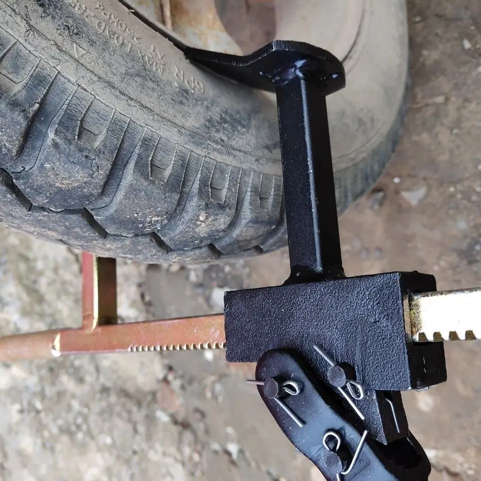 

High Durability 41cm Manual Tire Changer, Steel Bead Breaker for Tire Maintenance