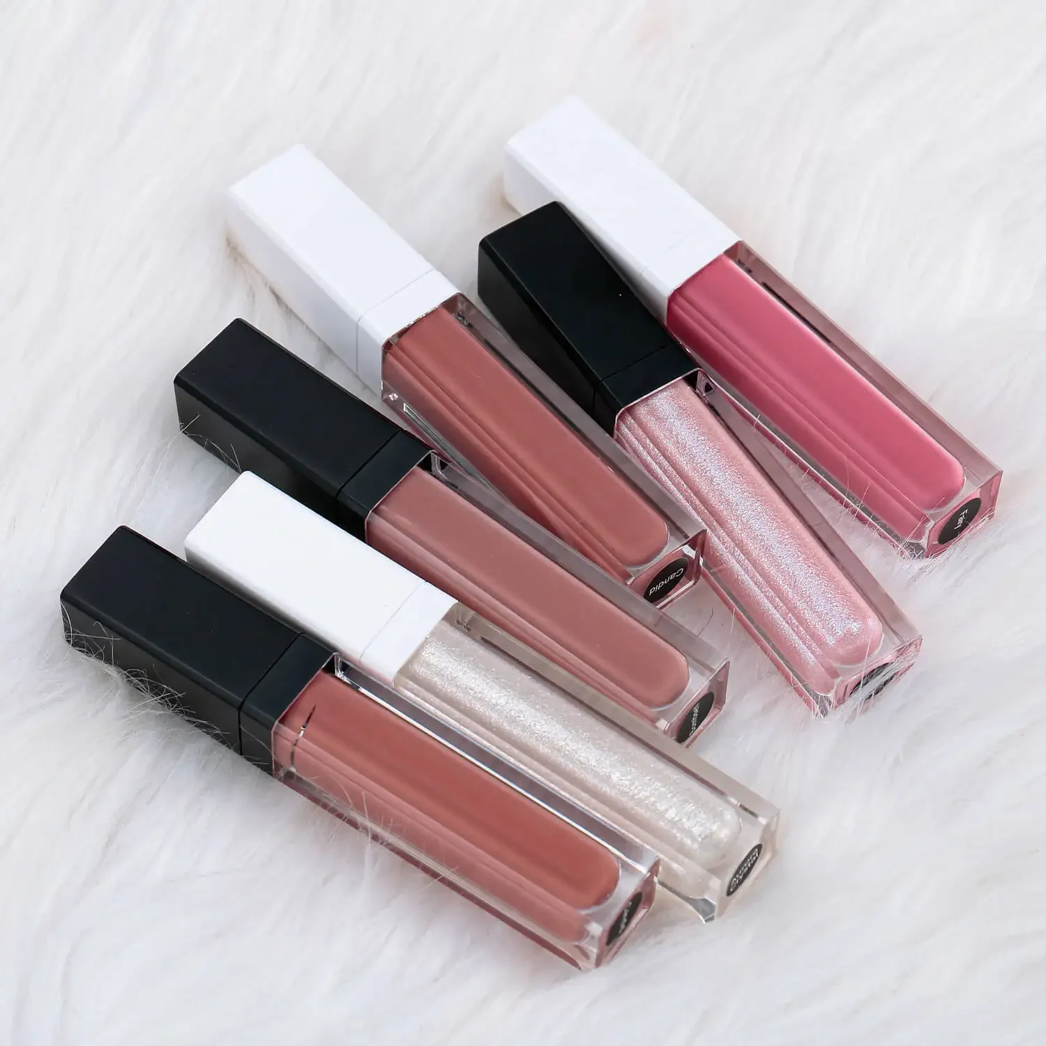 Private Label Customized Lip Gloss P17 Tube Pigment Selective Matte Glossy Waterproof Custom Logo Makeup Wholesale Cruelty Free