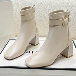 Brytyjska moda Jesień Kobiety Botki w jednolitym kolorze Duży rozmiar Damskie buty codzienne Casual Female Boot Botas Mujer Gorąca wyprzedaż