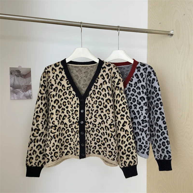 Leopard Button Knit Cardigan Women's Autumn Winter Korean Fashion V-Neck Long Sleeve Single Breasted Sweater Jacket Tops