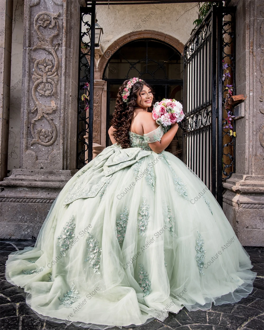 Шалфейно-зеленое кружевное платье Quinceanera с аппликацией из бисера, корсет на шнуровке с открытыми плечами и бантом, мексиканское бальное платье Золушки по индивидуальному заказу