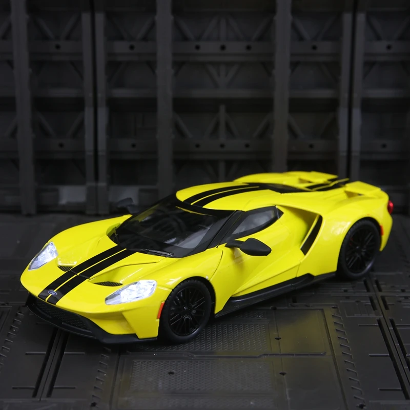 Simulación 1:24, supercoche de aleación Ford GT, colección de accesorios para coche, puertas y capó de motor, maletero se puede abrir