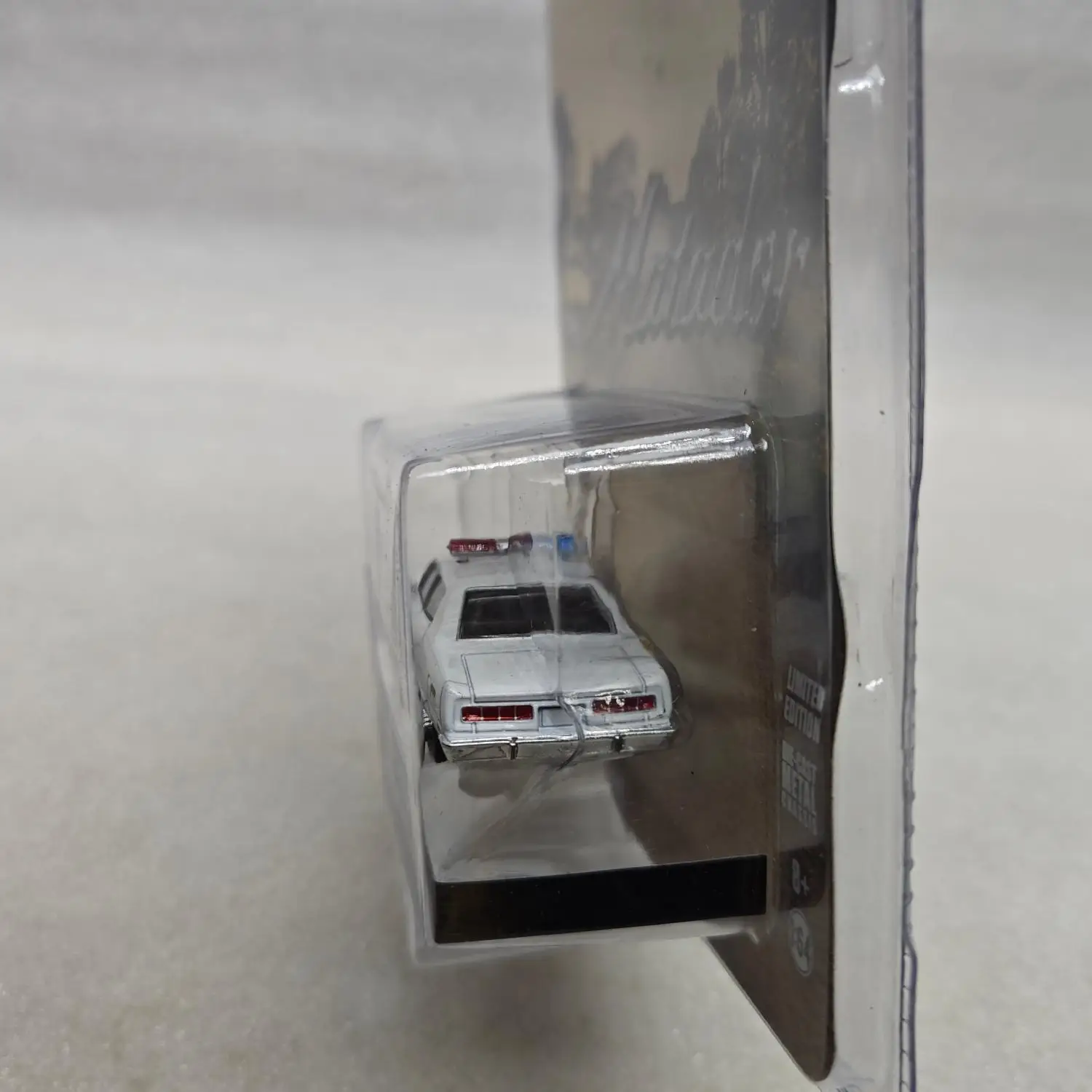 1: 64 1974 AMC Matador - Auto della polizia della contea di pericolo 30177 Collezione avanzata Modelli di auto ornamentali