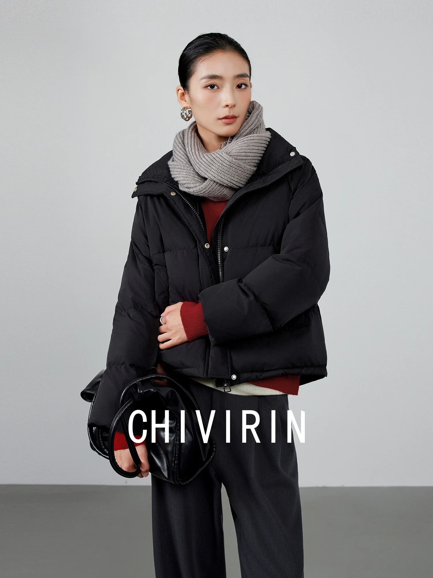 

Chivirin Bla Gold Series American Sle White Du down ort Jaet Women Commute Bread down Coat Thiened Polyester Fiber