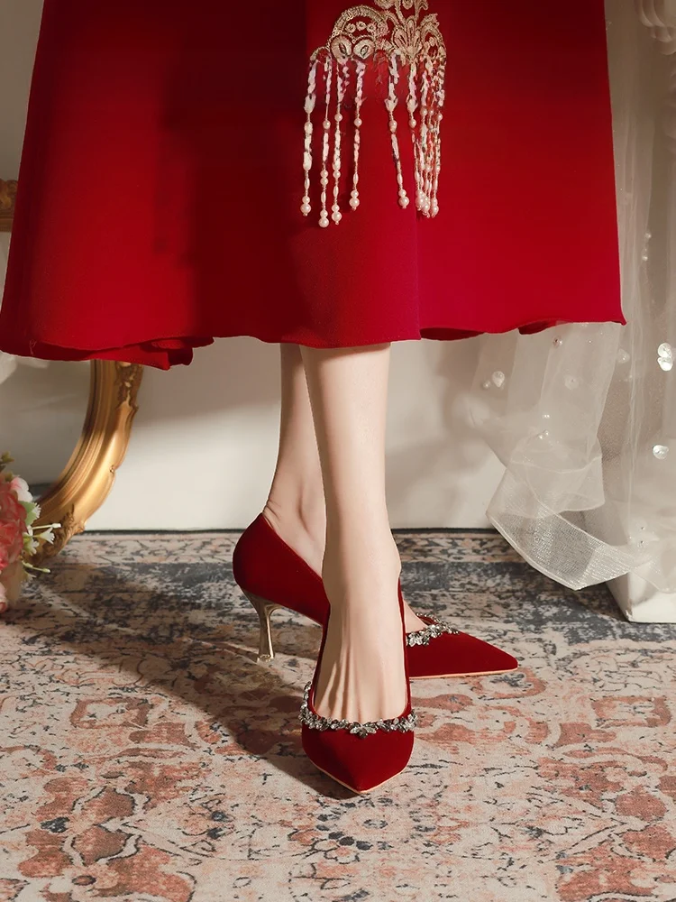 

Red High Heels Comfortable Small Size Wedding oes Ele Faion Single oes for Wedding Banquet Rubber Sole Footl