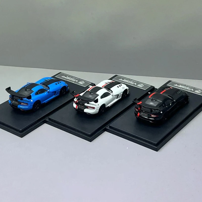 HowieModel 1:64 スケール VIPER ACR 合金シミュレーションカーモデル静的コレクション装飾ホリデーギフトおもちゃお土産ギフト
