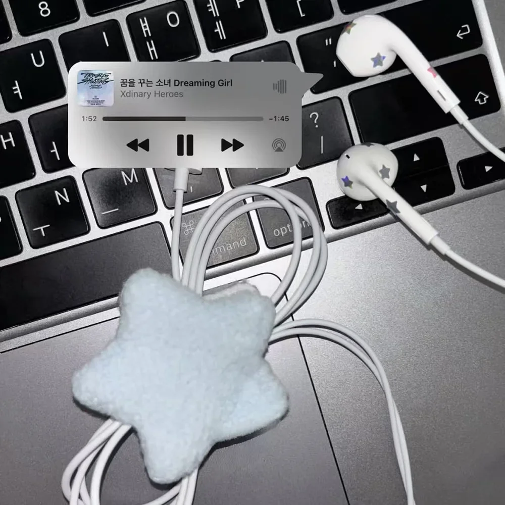 4Pcs Dopamine‑themed Star Plush Cord Holder, Portable Cable Winder, Desktop Sorting Accessory for Data and Headphone Cables