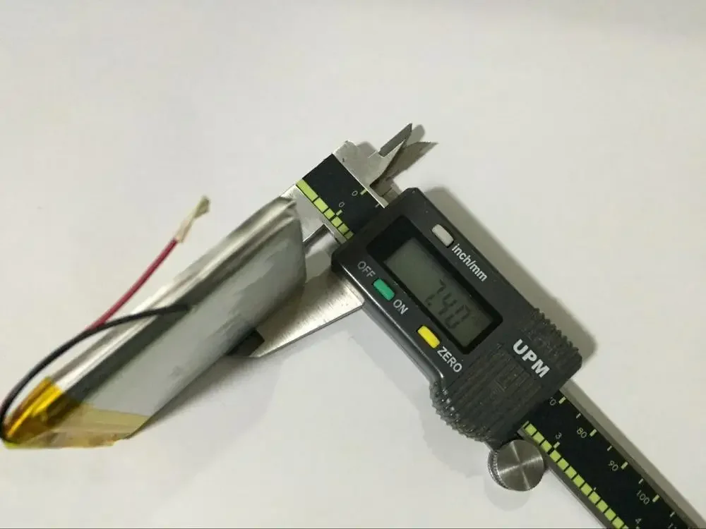 Nieuwe 3,7 V polymeer-lithiumbatterij met volledige capaciteit 755060   3000MAH GPS-walkietalkie / apparatuur / Mini