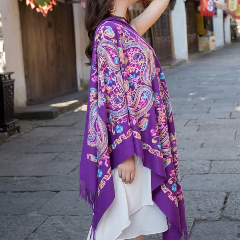 New Women Arrival Shawl Cashmere Scarf Winter Warm Fine Tassels Scarf Shawl Fashion Shawl Scarve Embroidery Flower Scarf
