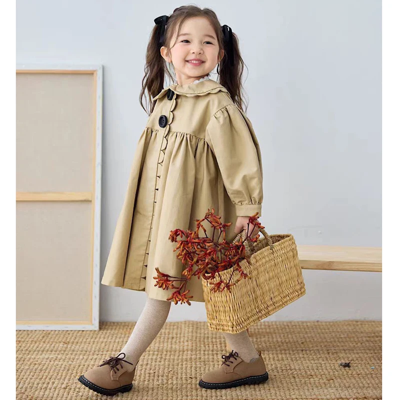 123  2026 Fashion Retro Style Girls Jacket  Spring Autumn Long Khaki Loose Doll Collar Fashion Windbreaker Outwear For 2-8Y Kids