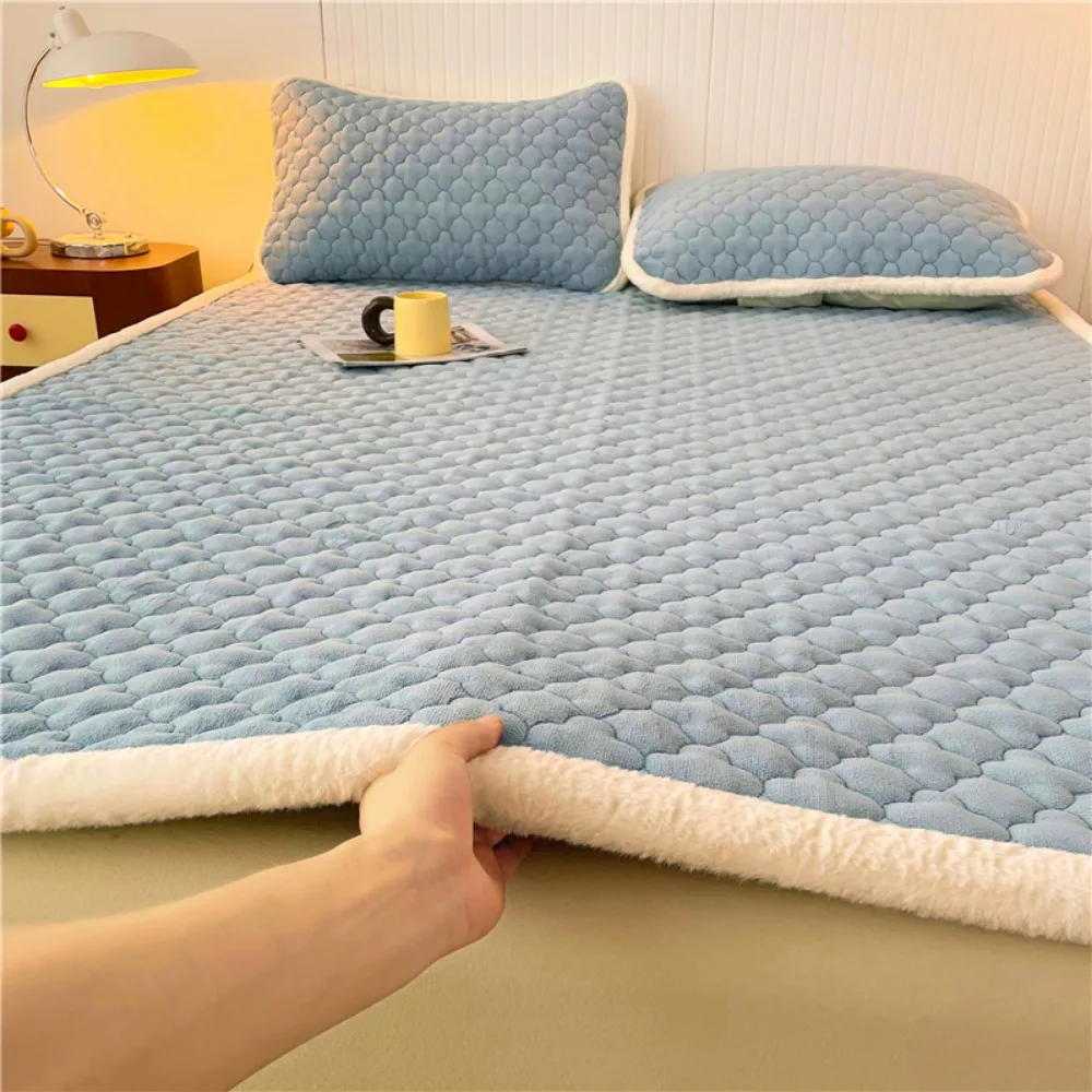 Winter Warm Tatami Mat Flannel Mattress Student Dormitory Foldable Single Double Bed Sleeping Pad Queen King Size Home Decor