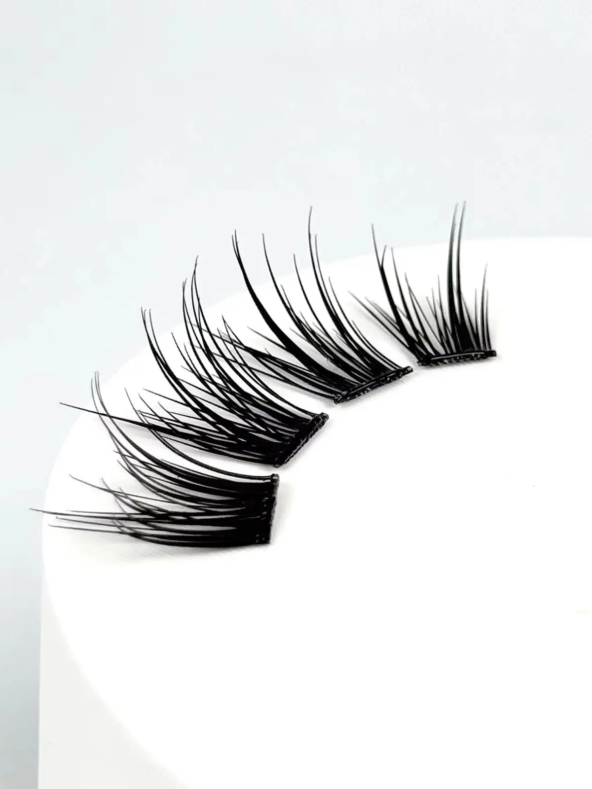 Manga-Stil Selbstklebende Falsche Wimpern Ohne Klebstoff Natürlich Flauschig Wispig Koreanisch Voluminös Gelockt Wiederverwendbar Für Den Täglichen Gebrauch DIY