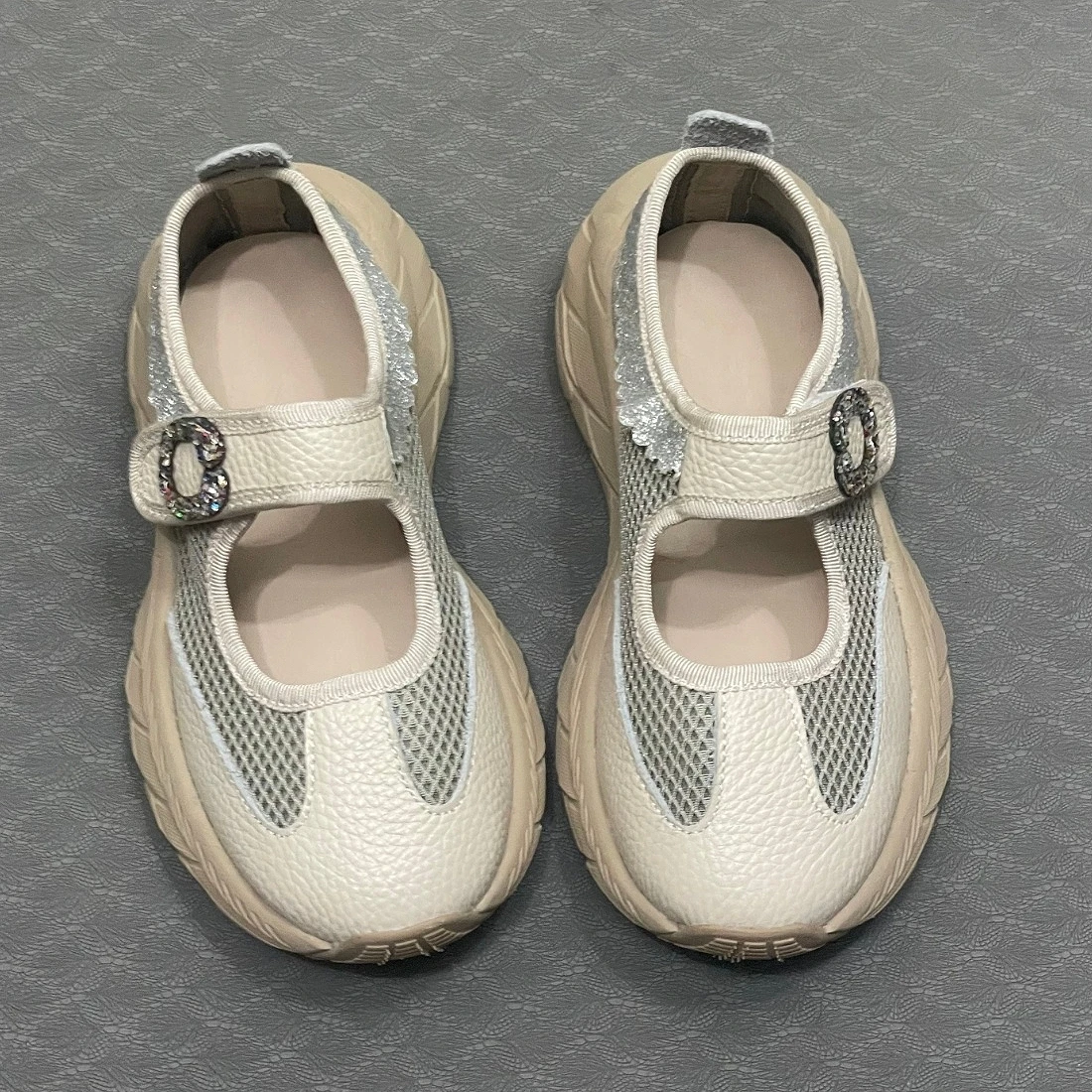 Trendy Mesh Baby, Mesh Shoes, Popular Girls' Sports Shoes, Unique Design, Leather Comfortable Edition Children's Shoes