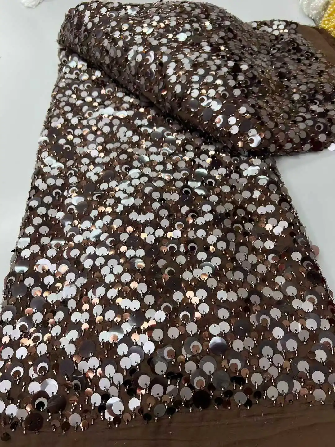 رائعة فاخرة نوبل تصميم الأزياء الجديدة النسيج اليدوية التطريز صافي الدانتيل الترتر الكامل لصنع فستان الزفاف النساء CC1778 #5