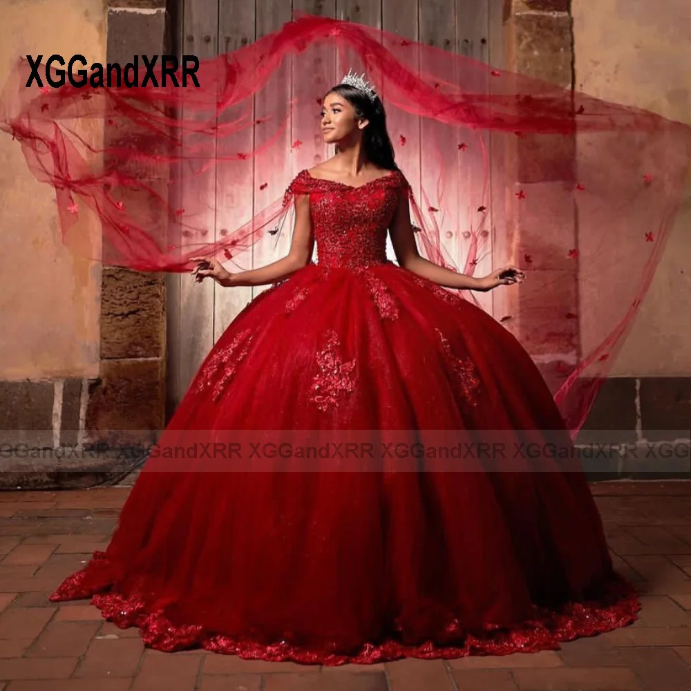 Vestido de fiesta personalizado, vestidos de quinceañera rojos, escote en forma de corazón con hombros descubiertos, Apliques de encaje, capa larga, vestido dulce 16, vestidos de princesa 2024