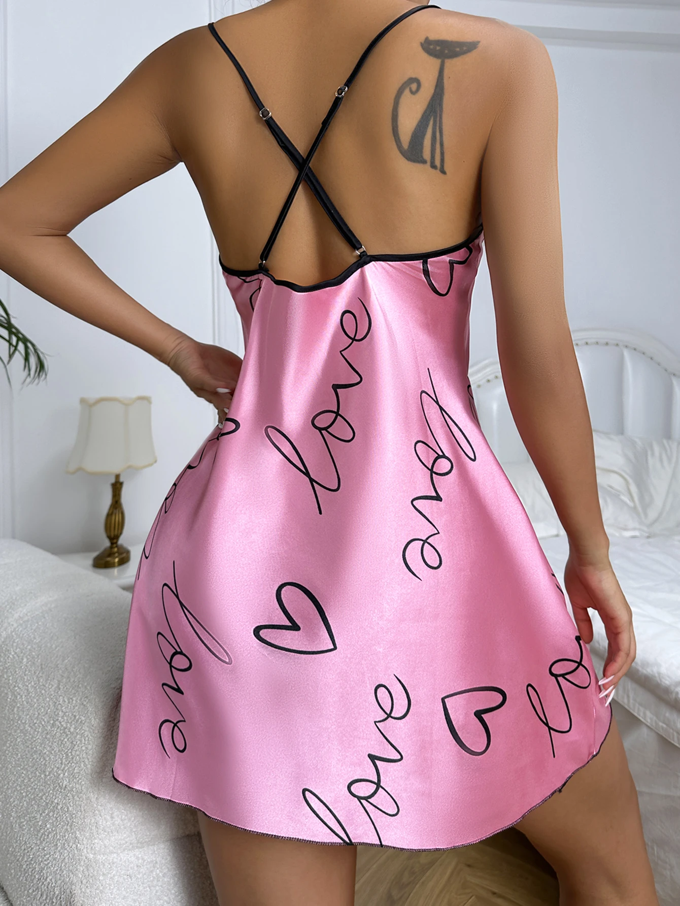 Heart Print Nightdress Elegant Scoop Neck Criss Cross Back Sleep Dress  Women\'s Sleepwear