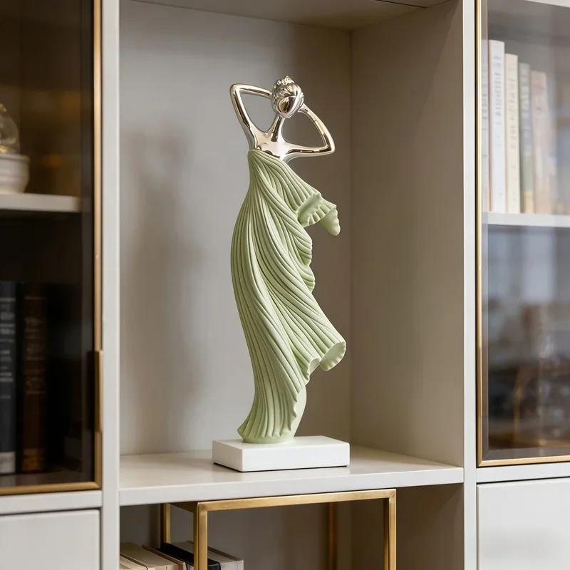 Elegant Resin Character Figurines Ornaments Home Livingroom Cabinet Sculpture Decoration Study Office Desk Statue Accessories