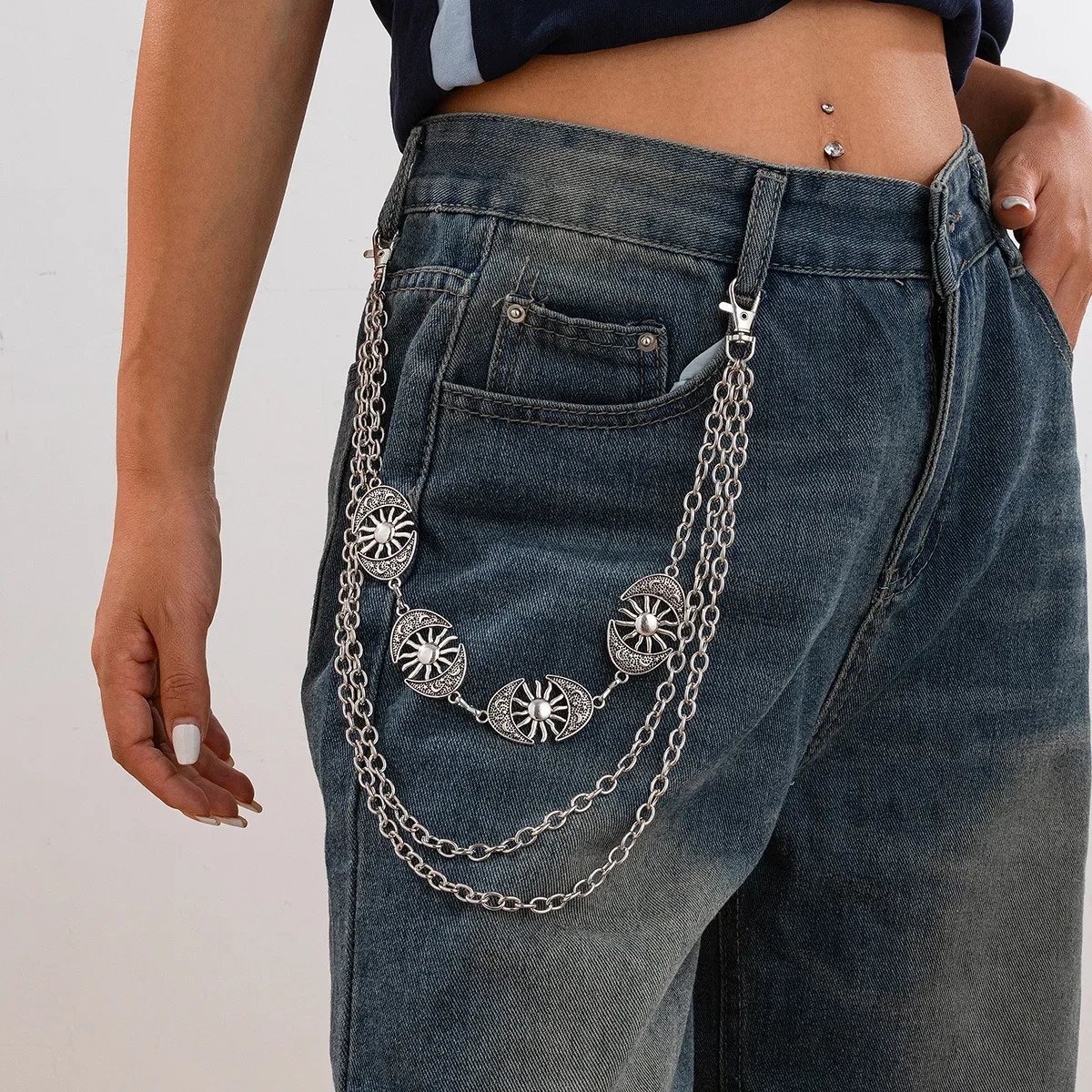 Gioielli e accessori con catena per la pancia in stile punk Cinture da donna da strada Cintura a mezzaluna con vita a fungo Abbigliamento Pantaloni incrociati Cintura all'ingrosso