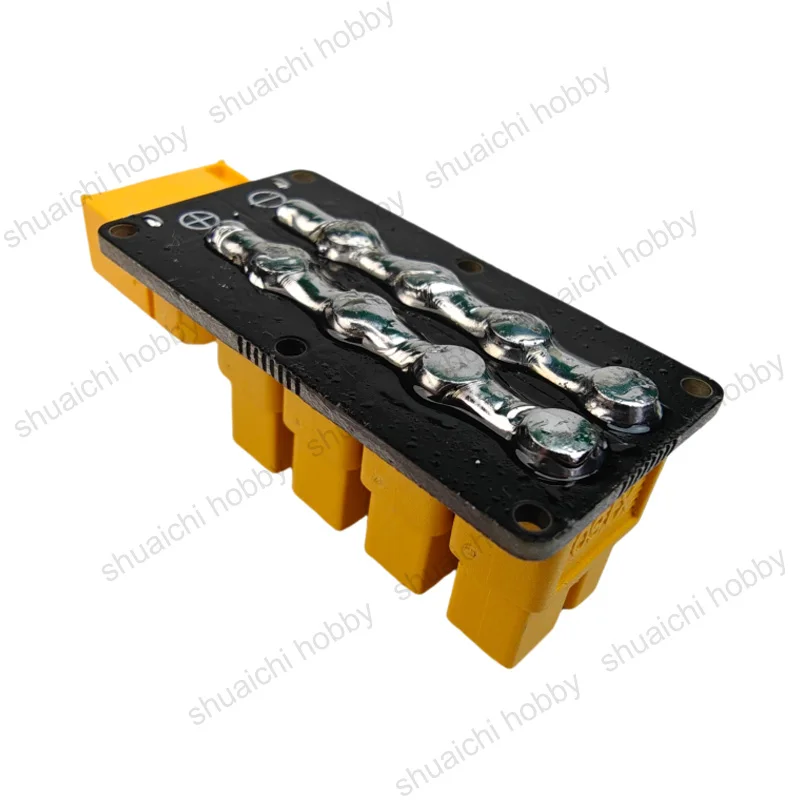 1PCS 200A Power Distribution Board 4 Channels XT60 Connector Male Female Plug 50mm PCB Welding Board Plate for RC Car Boat Parts