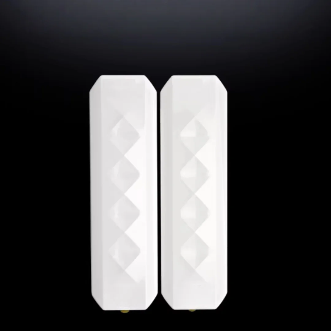 Variant: White B