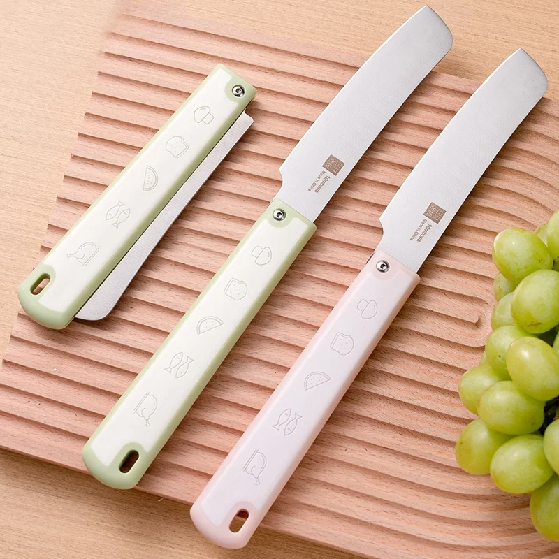 Folding fruit knife, portable for home use, small and portable for scraping skin, kitchen knife, peeling knife, melon and fruit