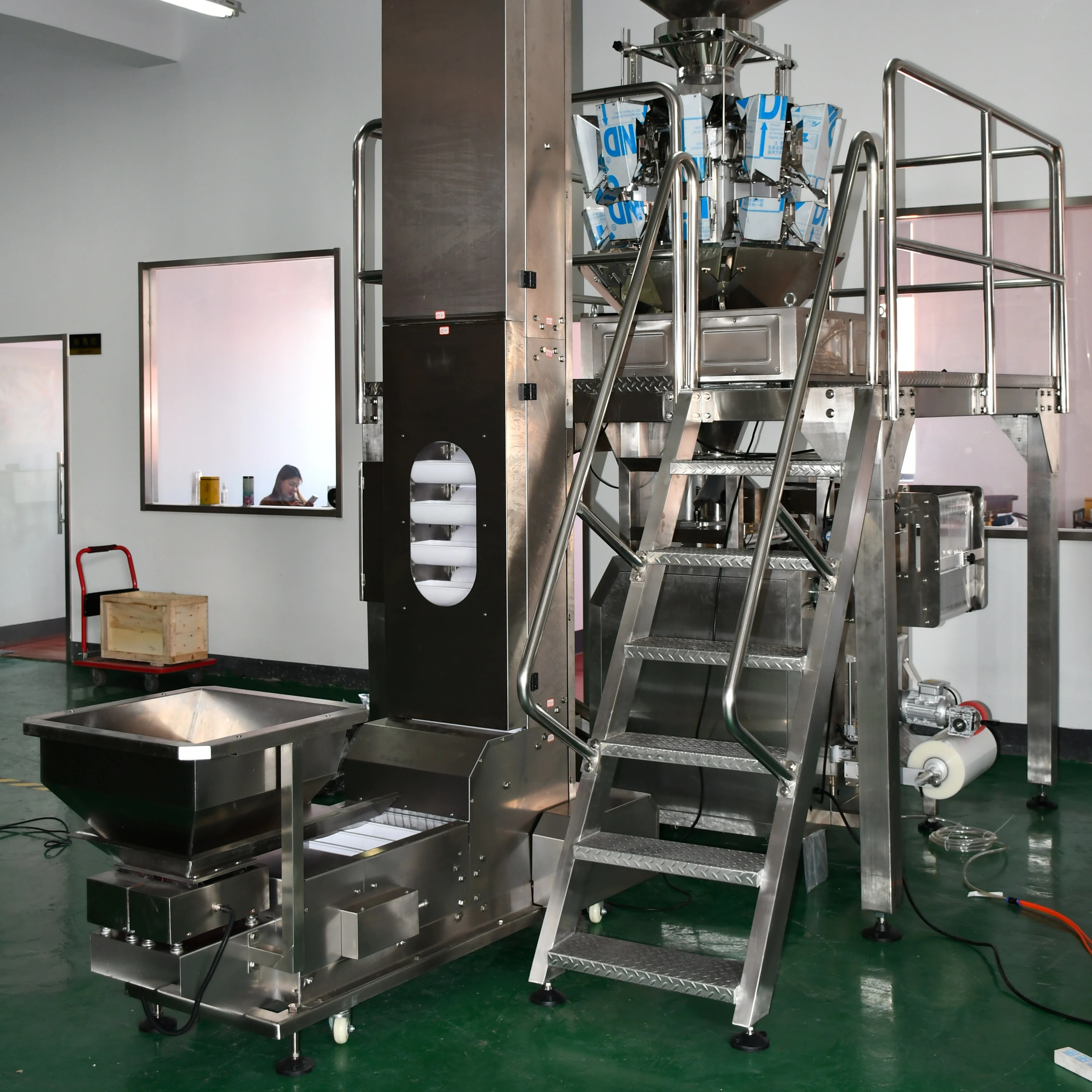 Fully Automatic Easy Operate PLC Control Waterproof Sealing for Filling Plastic Bags  Multi-Functional Nail Packaging Machine