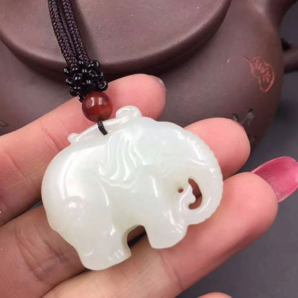 

Exquisite Hetian Jade Elephant Pendant Natural Jewelry 34*28*8mmm