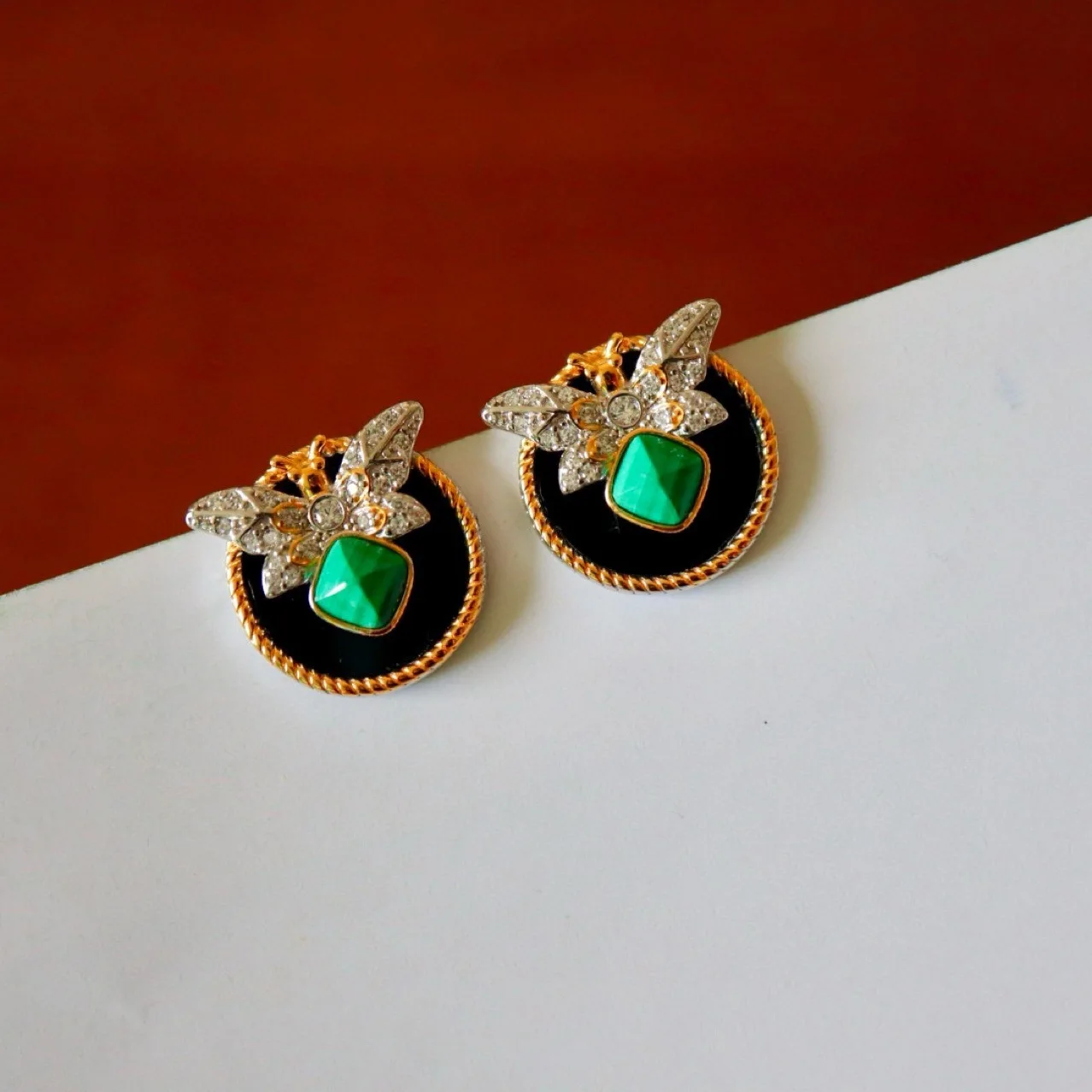 Bee Earrings 925 Sterling Silver Piercing Ear Jewelry Black Natural Onyx Malachite Ladies' Stud Earrings New In Modian