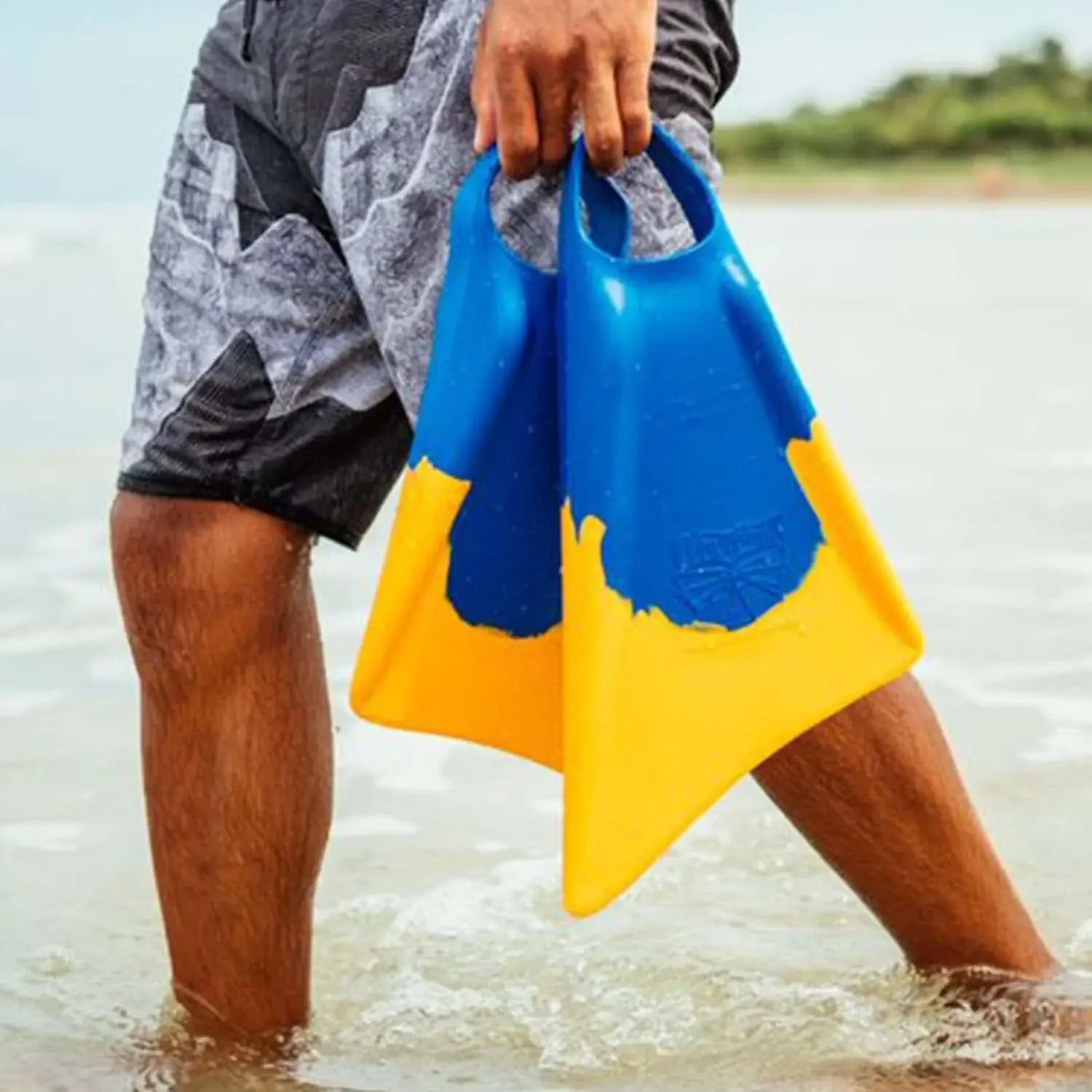 Adult Training Swimming Equipment Pure Rubber Frog Shoes Surfing Duck Feet Swimming Fins New Diving Fins Professional