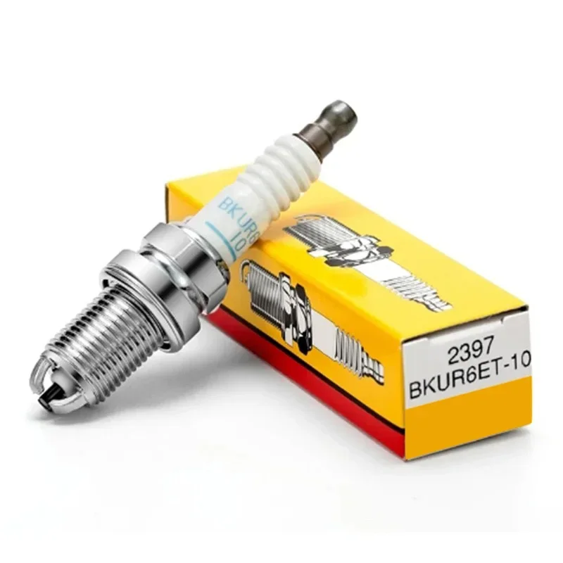 

4PCS 2397 BKUR6ET-10 Nickel Spark Plug for Volkswagen Beetle Jetta Golf 2.0L Mercedes-Benz C230 Audi A4 A6 90 100 Quattro
