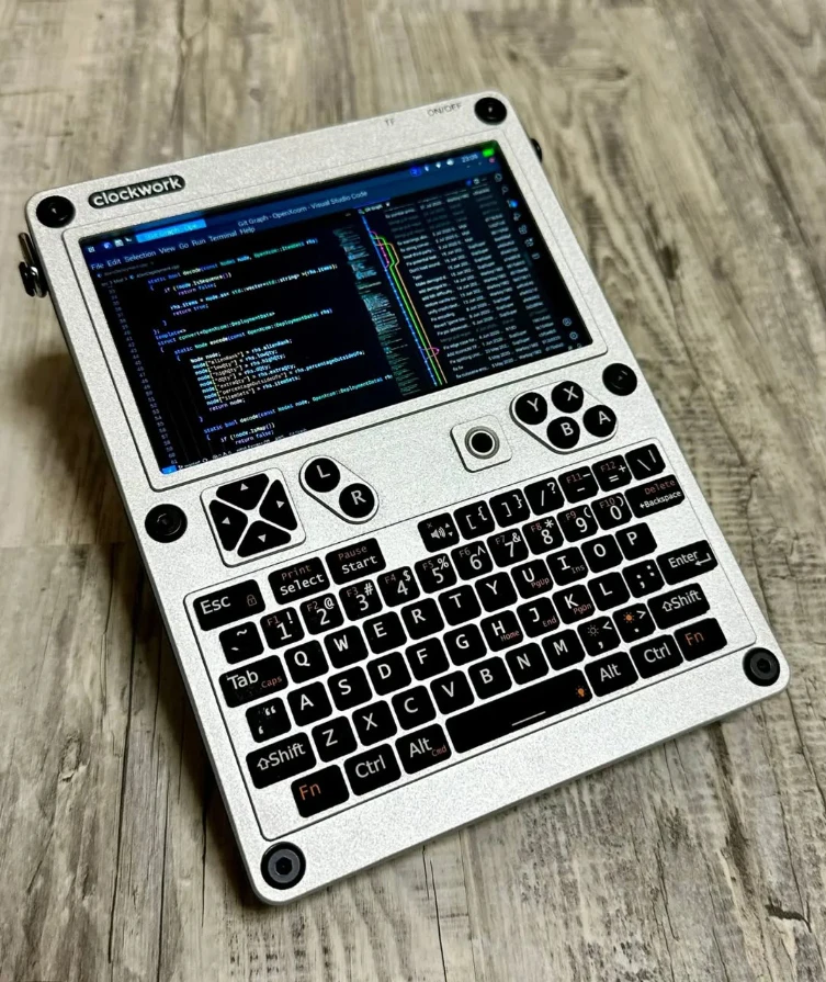 DIY Handheld Linux Game Console ClockworkPi uConsole Cyberdeck