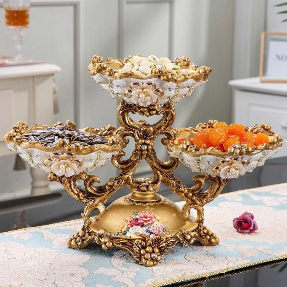 Luxurious and elegant snack plate, suitable for fruit appetizers and dessert tables, handmade pearl plate, perfect for pairing