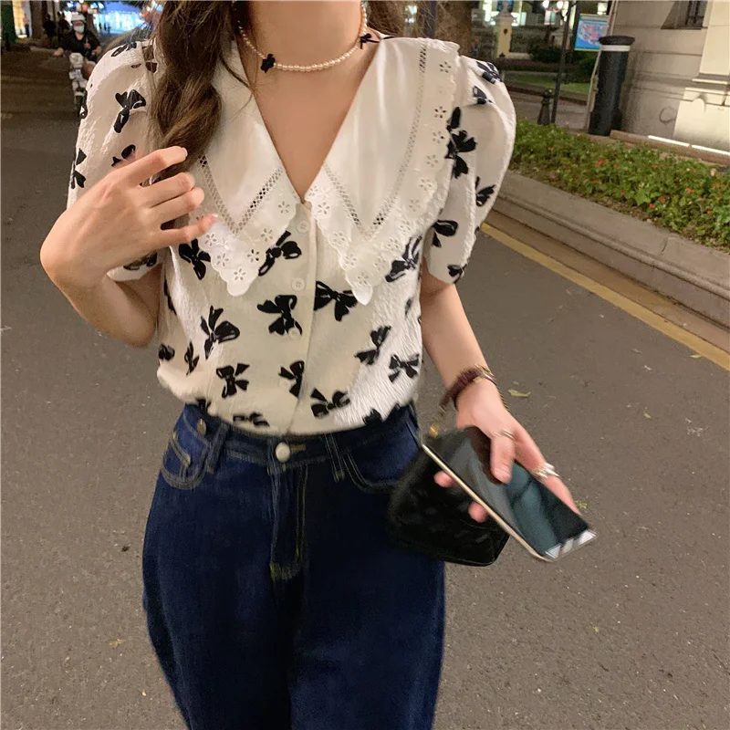 

M-4XL Large Size Summer Hollw Out Peter Pan Collar Short Shirts Female Butterfly Pattern Puff Sleeve Blouses Tops Women Clothing